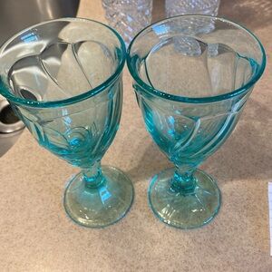 Vintage NORITAKE Sweet Swirl set of 2 aqua Marine   Excellent condition   6 3/4”